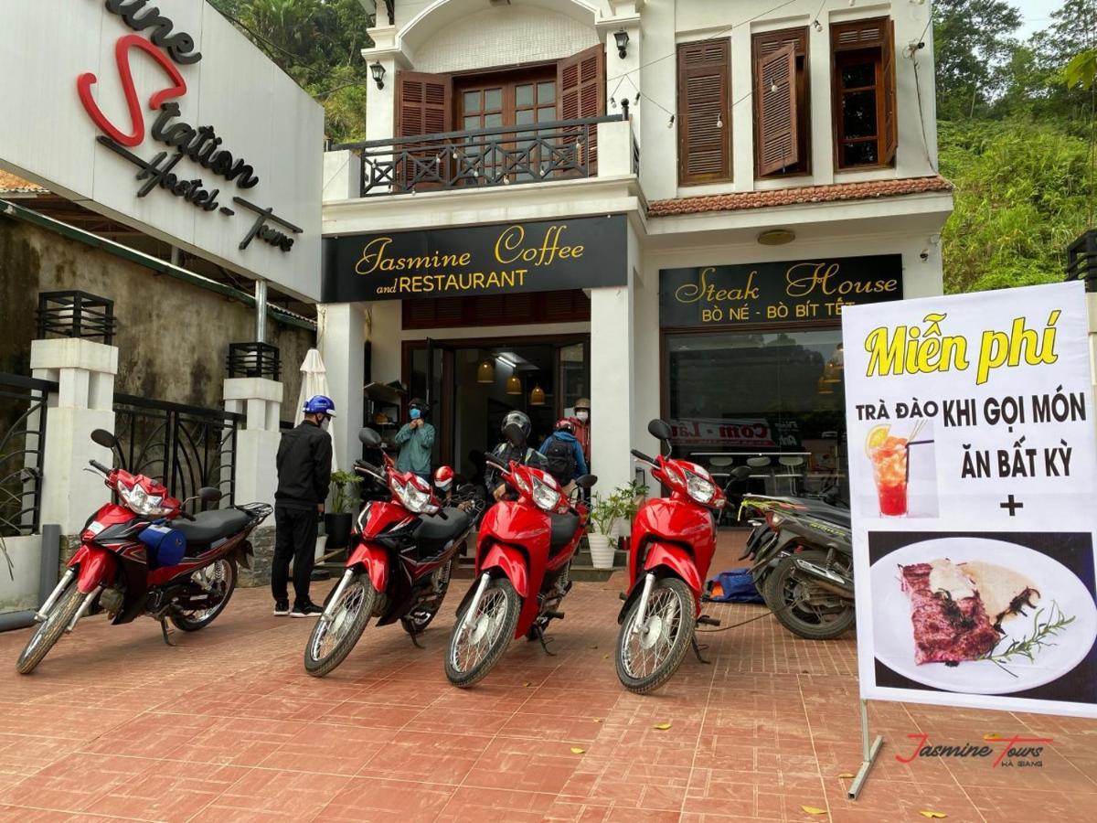 Jasmine Hostel And Motorbike Tours Ha Giang Εξωτερικό φωτογραφία
